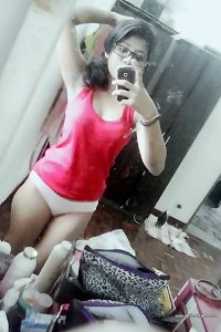 curvaceous Malaysian Tamil lady